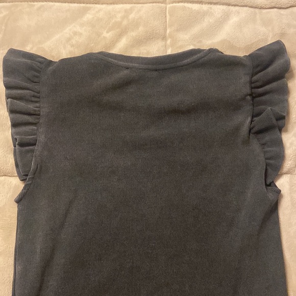 Zara Ruffle Shoulder Top - Picture 3 of 3